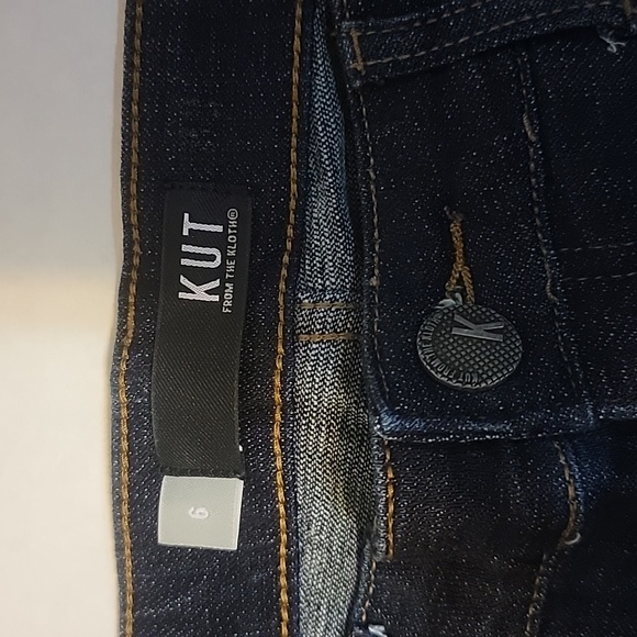 Kut Amy Cropped Straight Leg Jeans - Picture 2 of 6